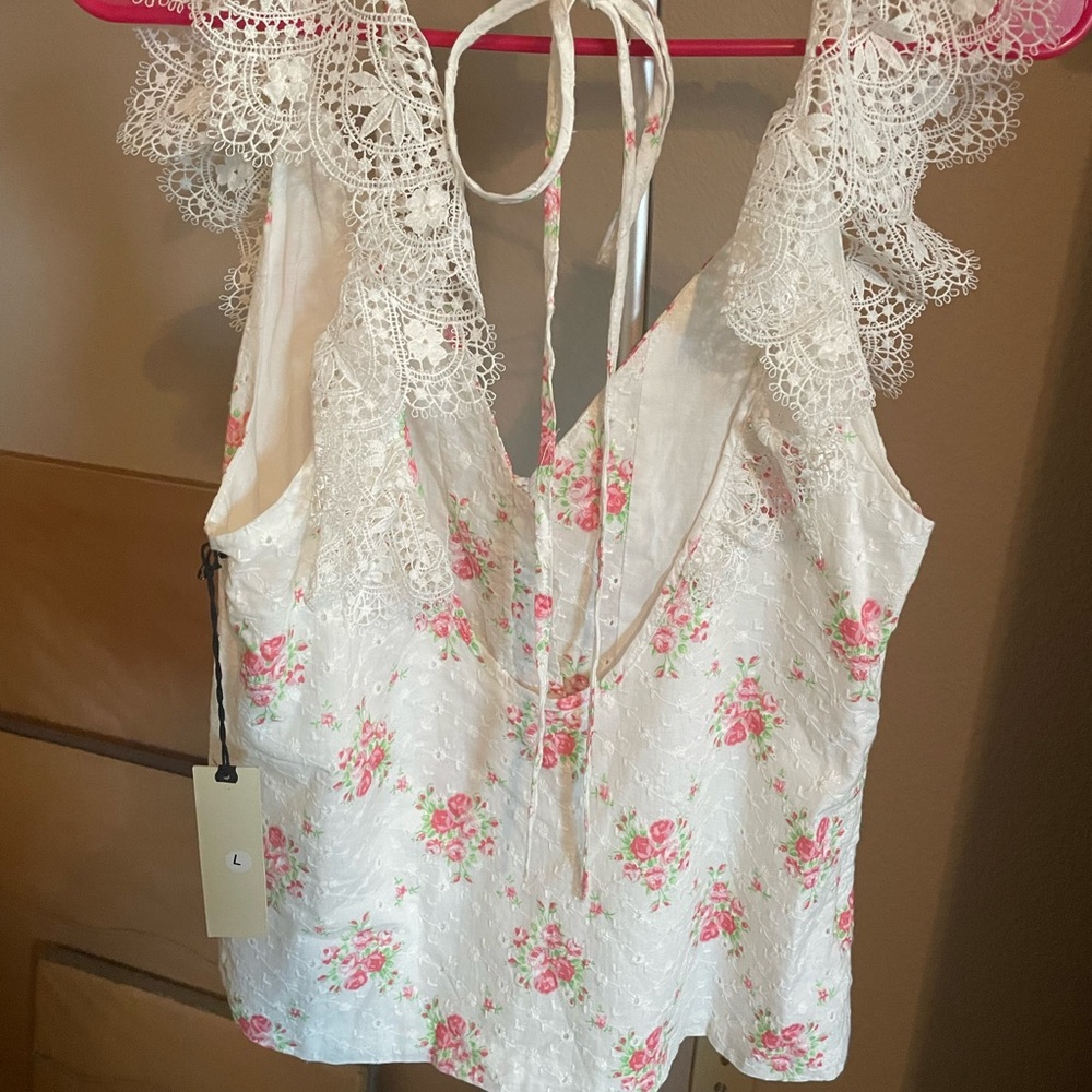 Floral Lace Trim Top - Picture 2 of 3